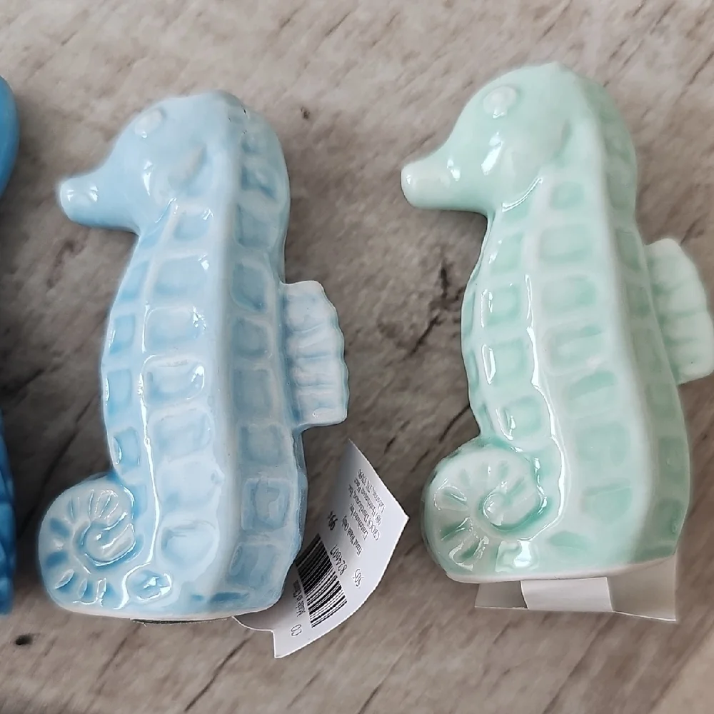 Ceramic Fish and Seahorse Aquarium Decor Set - Blue and Green